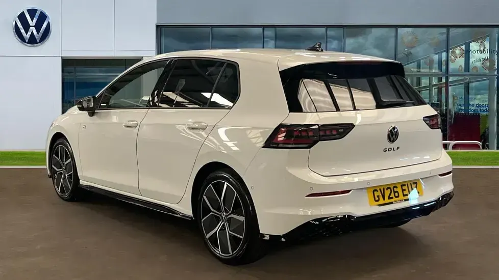 New VW Golf VIII Black Edition 150 HP (110 kW) 2026 Pure white Hatchback