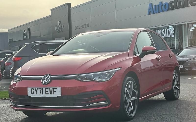 Used 2024 VW Golf VIII Style Hatchback | £16,995 (Good price) - Image 1/4