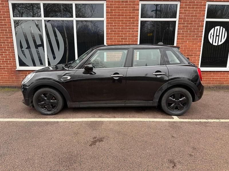 Used Mini Cooper Classic 2019 Black Hatchback