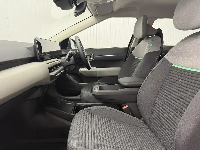 New Kia EV4 Air 150 kW (204 HP) 2026 Black Hatchback