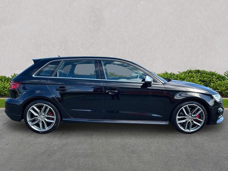 Used Audi S3 Sportback Design 296 HP (217 kW) 2019 Black Hatchback
