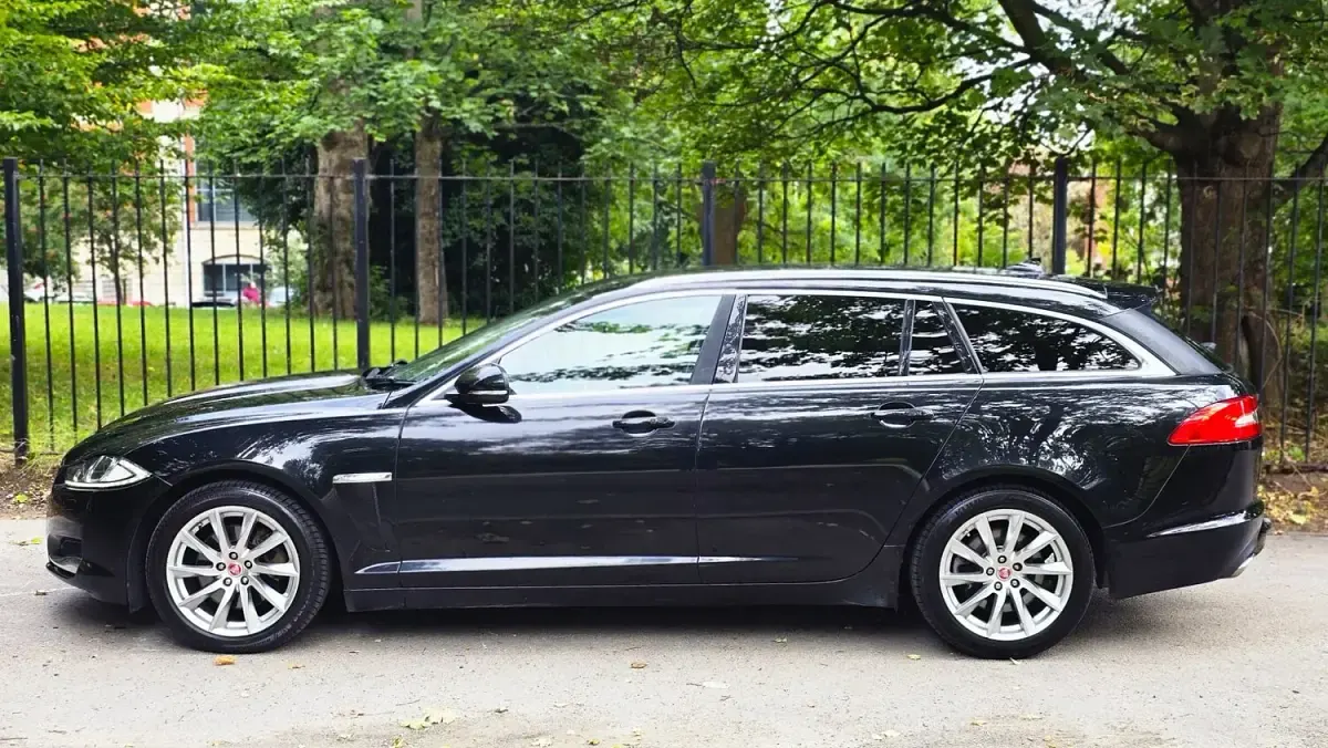 Used Jaguar XF Sportbrake Premium Luxury 2014 Black Estate