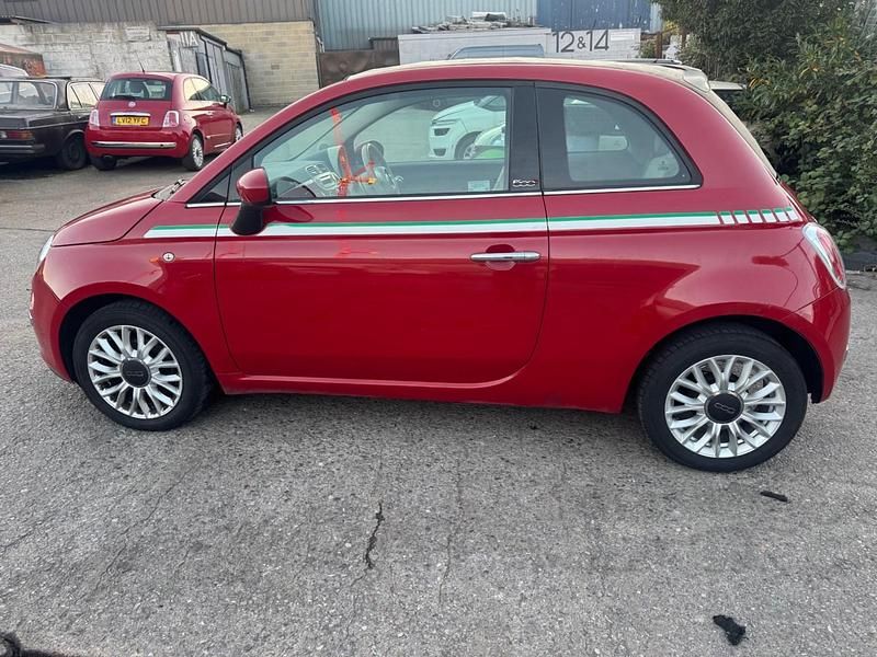 Used Fiat 500 Lounge 85 HP (62 kW) 2014 Red Cabriolet
