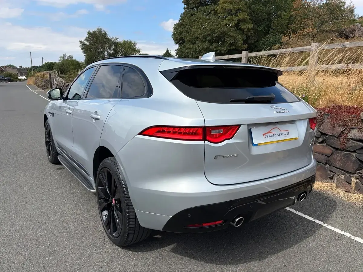 Used Jaguar F-Pace S 300 HP (220 kW) 2018 Silver SUV