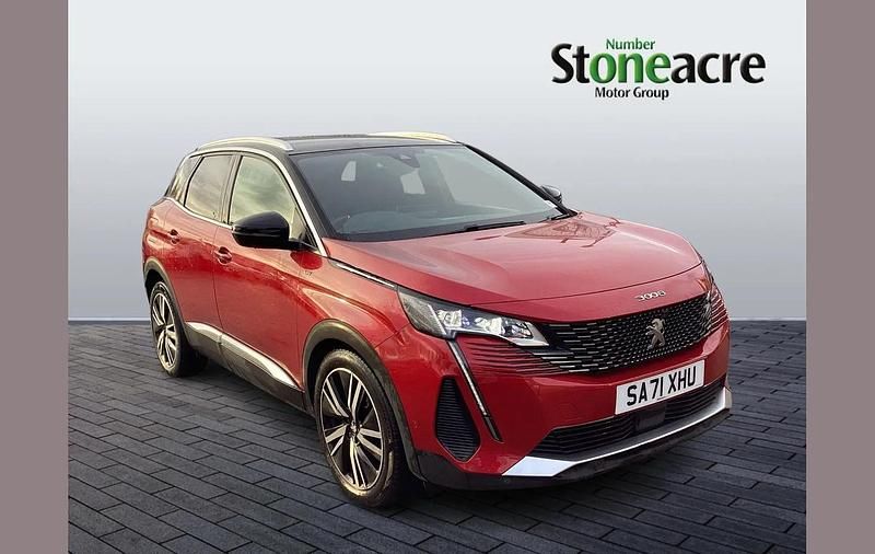 Used Peugeot 3008 Premium 131 HP (96 kW) 2021 Red SUV
