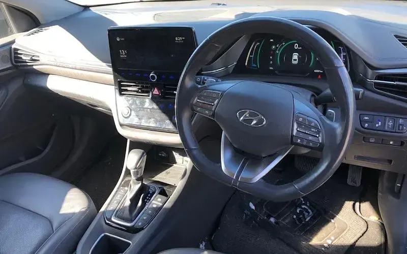 Used Hyundai Ioniq Premium SE 141 HP (103 kW) 2022 Hatchback