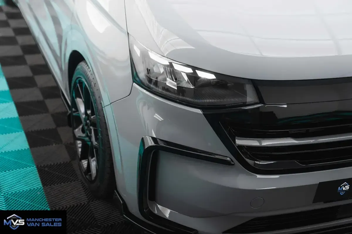 New VW T7 Edition 170 HP (125 kW) 2026 Grey Van