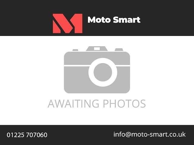 Usado Ford Ka Plus Zetec 70 HP (51 kW) 2016 Branco Citadino
