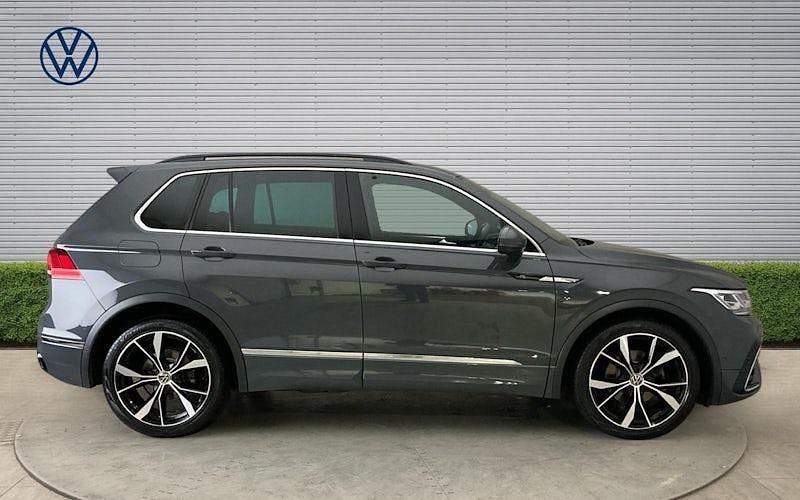 Used VW Tiguan R-line 150 HP (110 kW) 2023 SUV