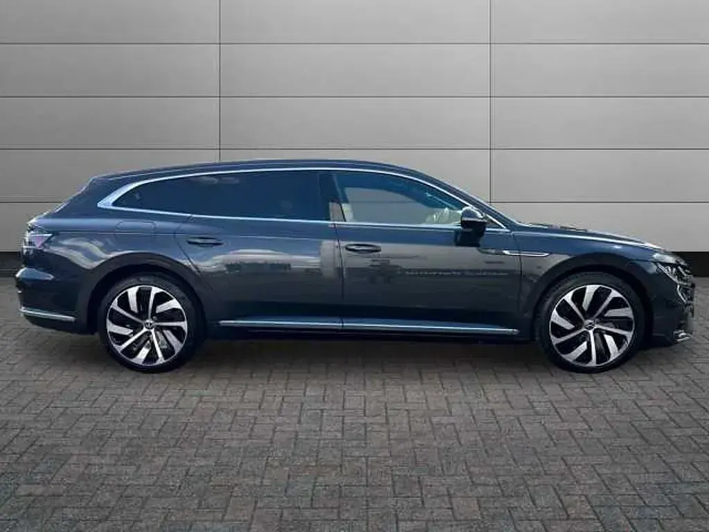 Used VW Arteon 200 HP (147 kW) 2024 Estate