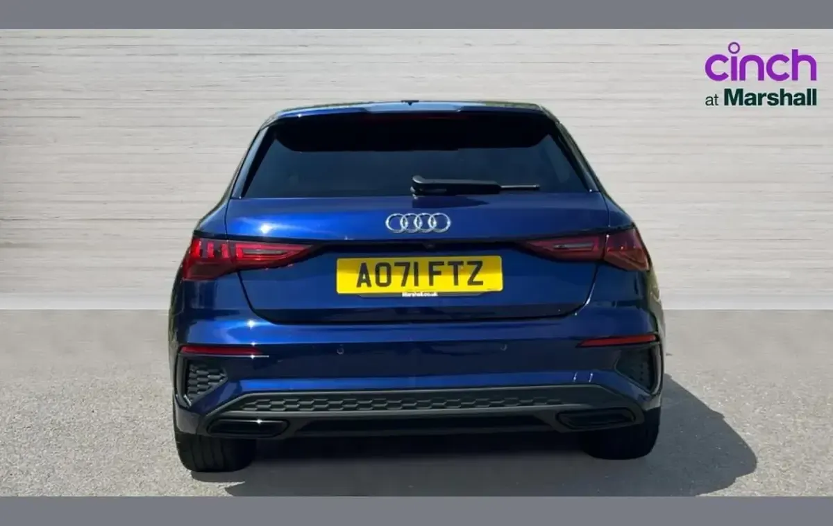 Used Audi A3 Comfort 147 HP (108 kW) 2021 Blue Sedan