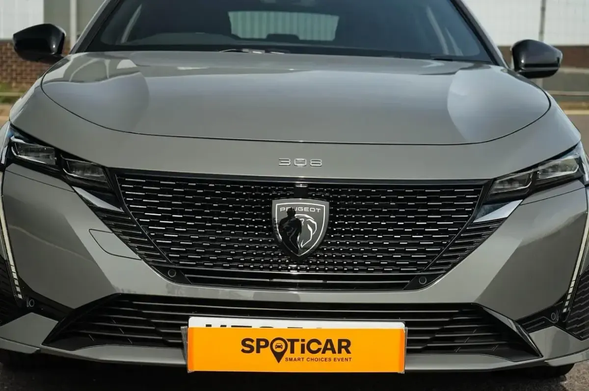 Used Peugeot 308 SW GT 134 HP (98 kW) 2025 Grey Estate