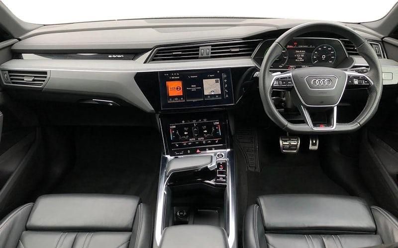 Used Audi e-tron Black Edition 250 kW (340 HP) 2025 SUV