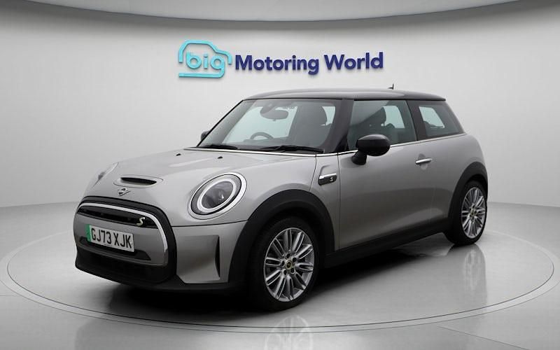 Used Mini Cooper Level 2 135 kW (184 HP) 2023 Hatchback