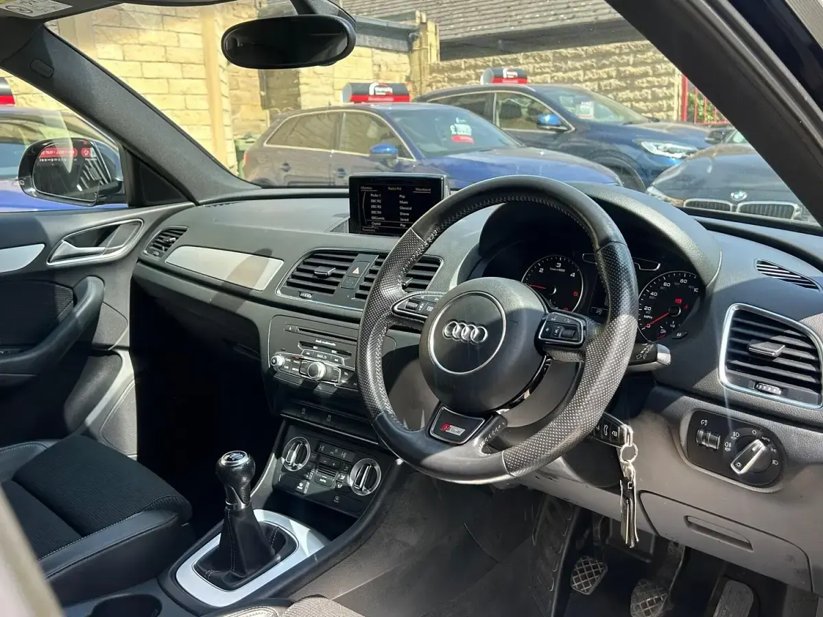 Used Audi Q3 S-Line 177 HP (130 kW) 2014 Black SUV