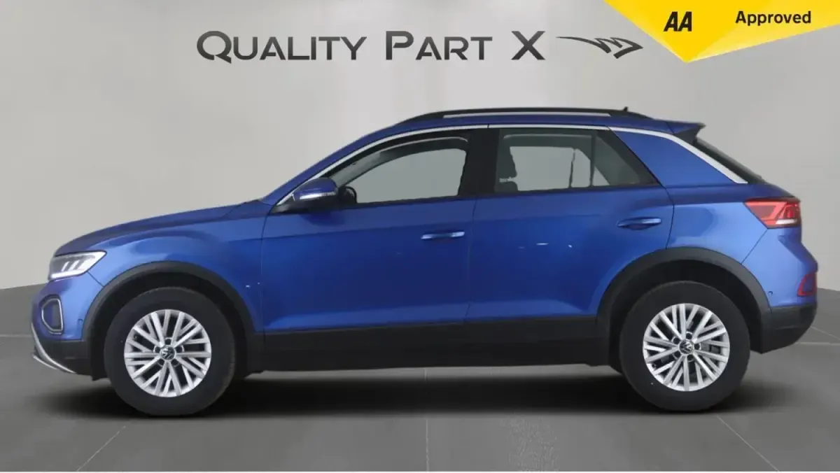 Usado VW T-Roc Life 2023 Azul SUV