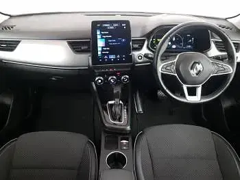 Used Renault Arkana Techno 142 HP (104 kW) 2023 Red SUV