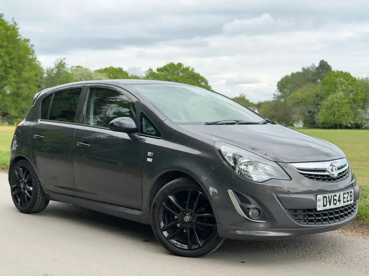 Używany Vauxhall Corsa Edition 2015 Szary Hatchback