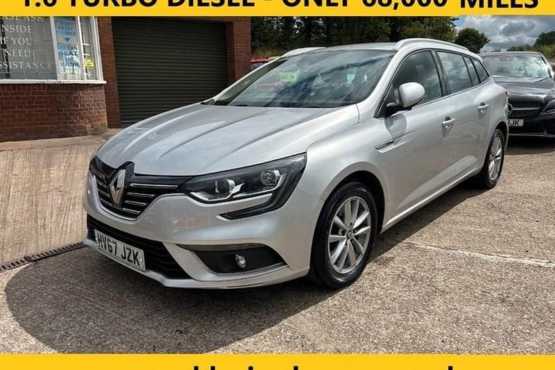 Used 2017 Renault Mégane IV Dynamique Estate | £7,999 (Fair price) - Image 1/1