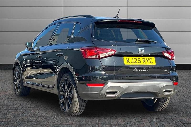 New Seat Arona Black Edition 115 HP (84 kW) 2025 Black SUV