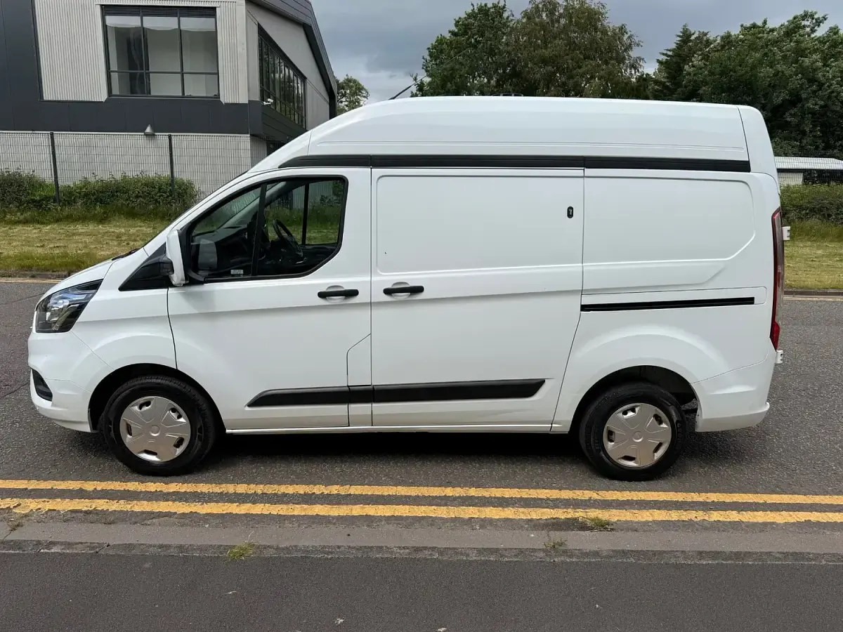 Used Ford Transit Custom Trend 130 HP (95 kW) 2023 White Van