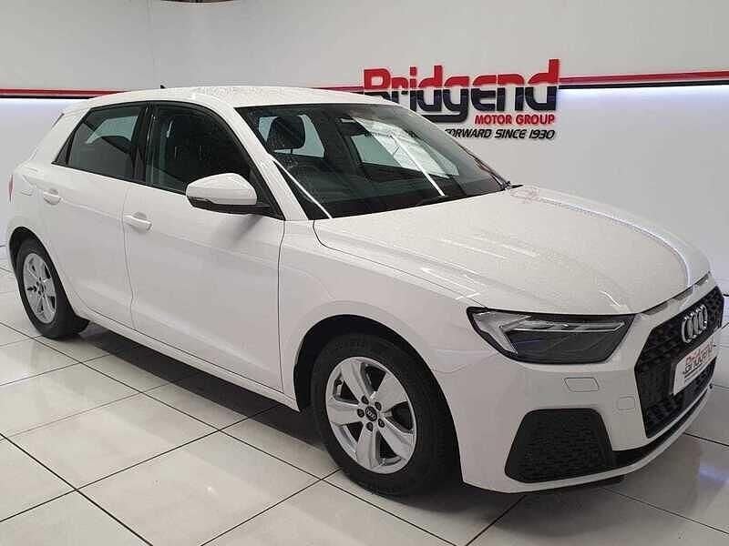 Used Audi A1 Sportback 2020 White Hatchback