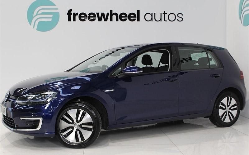 Used 2019 VW e-Golf Hatchback | £11,499 (Fair price) - Image 1/3