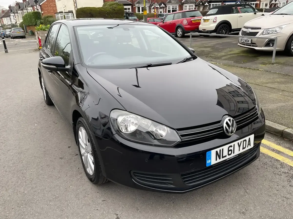 Used VW Golf VI Match 105 HP (77 kW) 2011 Black Hatchback