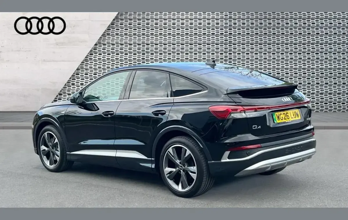 New Audi Q4 e-tron S-Line 250 kW (340 HP) 2026 Black SUV