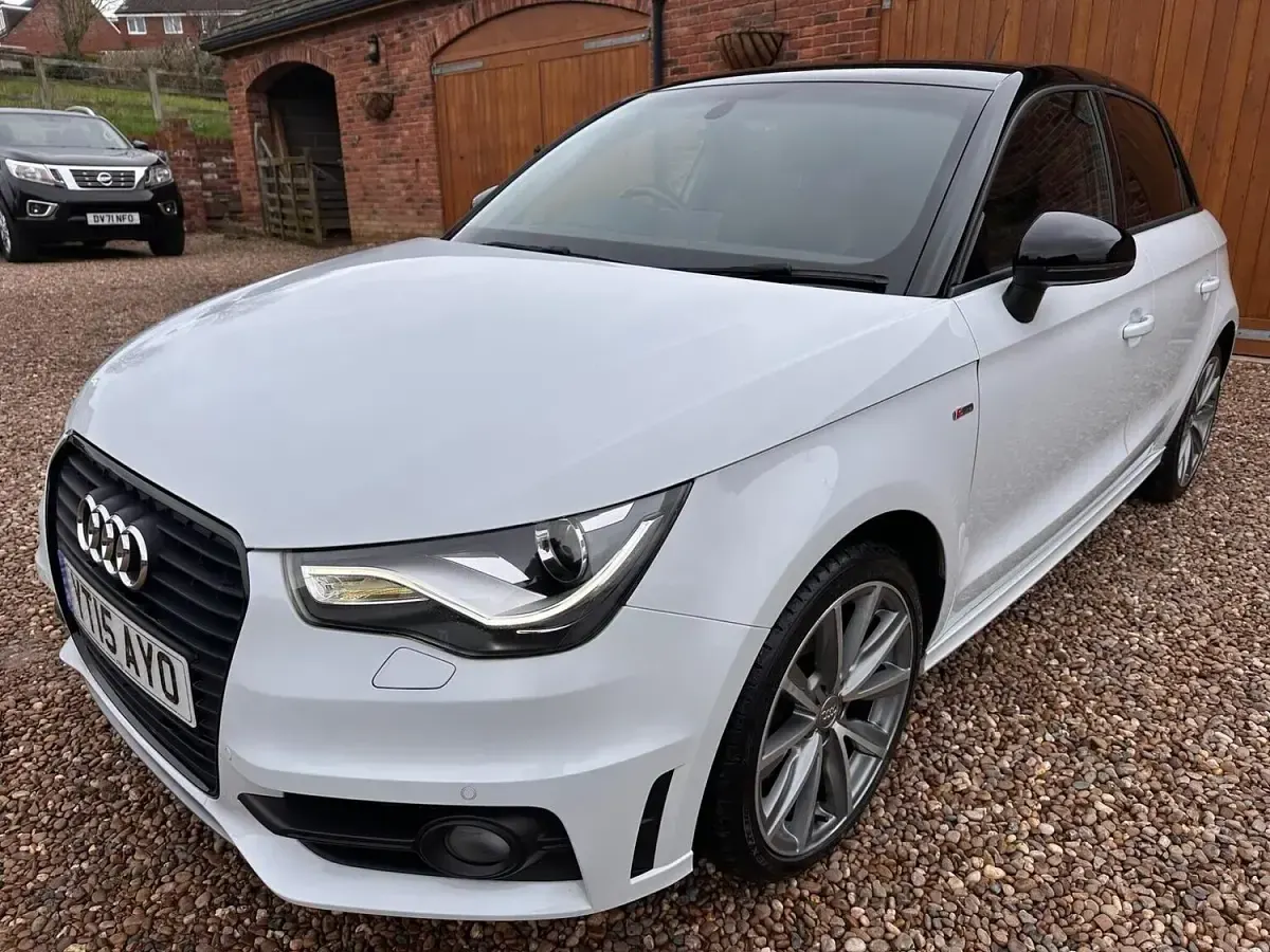 Used Audi A1 S-Line 116 HP (85 kW) 2015 White Hatchback