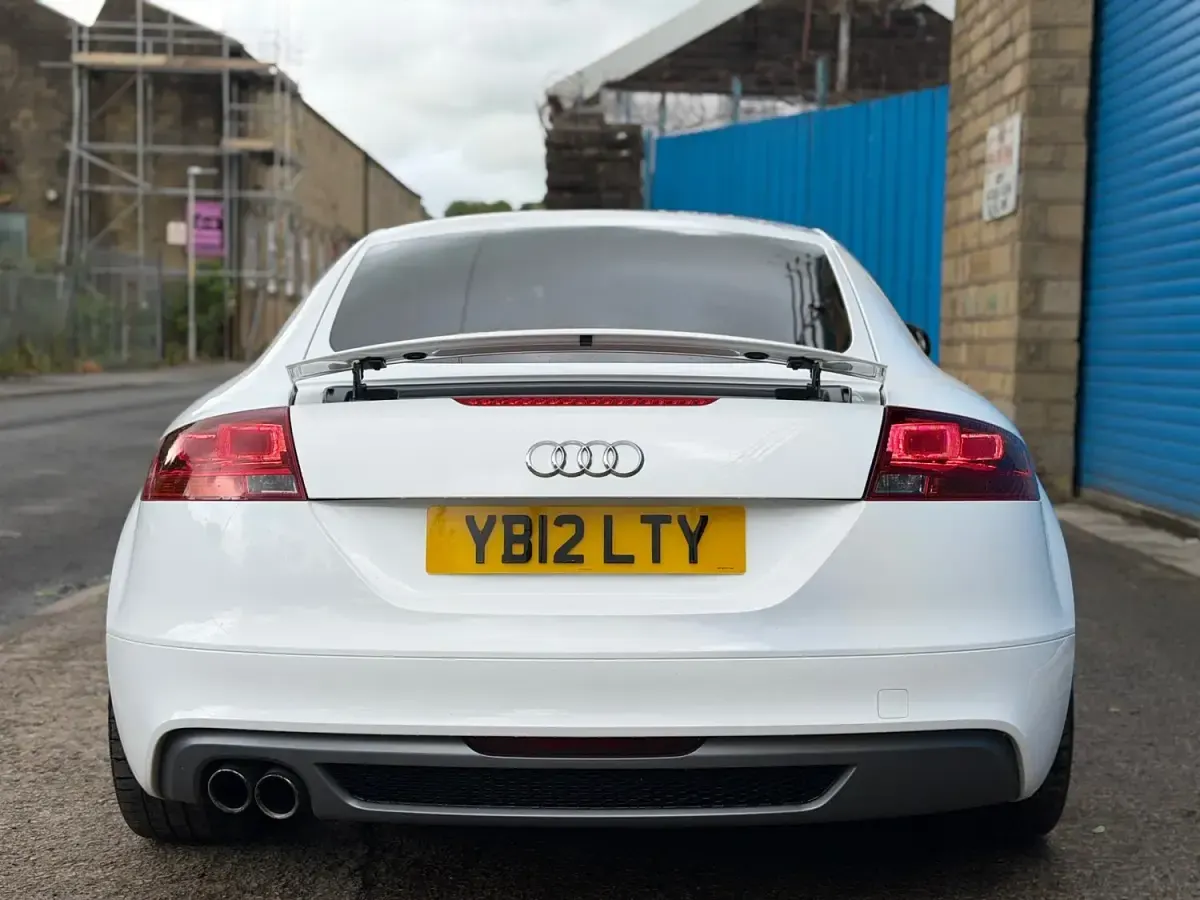 Used Audi TT Black Edition 170 HP (125 kW) 2012 White Coupe