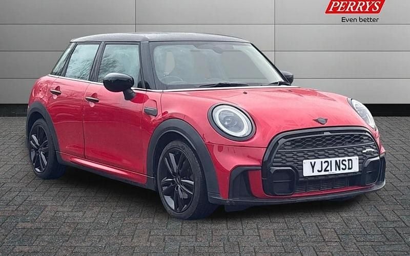 Used Mini Cooper Hatch 136 HP (100 kW) 2022 Hatchback