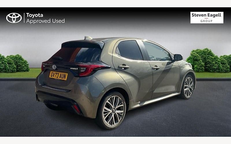 Used Toyota Yaris Hybrid 116 HP (85 kW) 2025 Hatchback