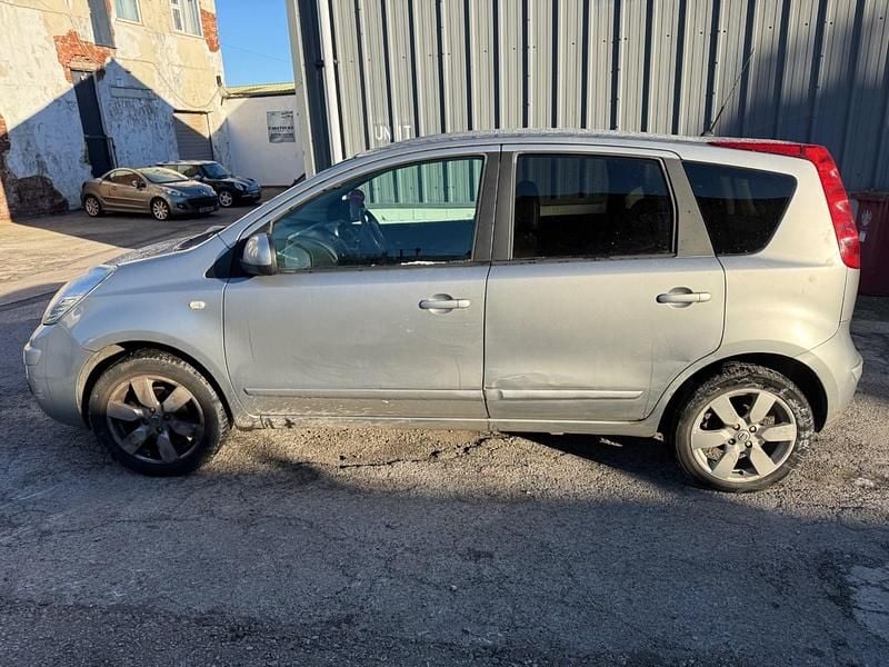 Used Nissan Note Tekna 110 HP (80 kW) 2008 Silver MPV