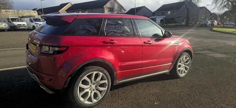 Używany Land Rover Range Rover evoque Dynamic 2015 Czerwony Kombi