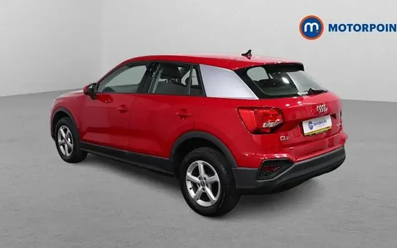 Usado Audi Q2 150 CV (110 kW) 2021 Rojo SUV