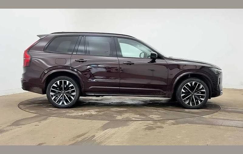 Used Volvo XC90 Ultra 247 HP (181 kW) 2025 Red SUV