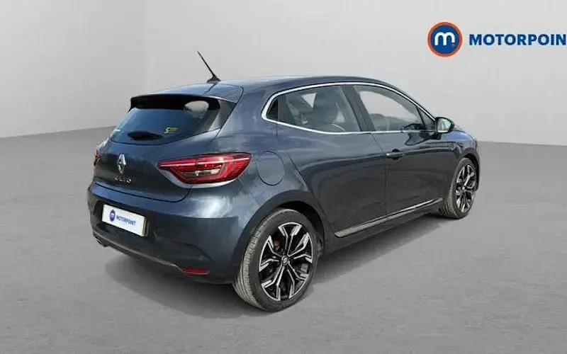 Used Renault Clio SE 90 HP (66 kW) 2022 Grey Hatchback