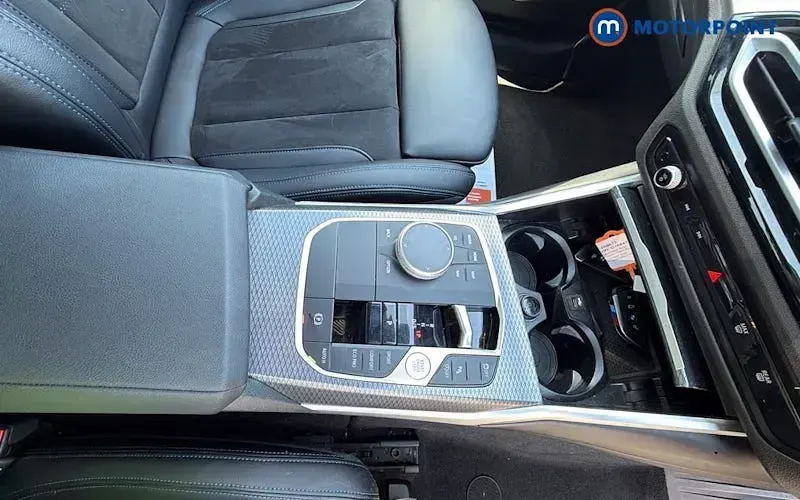 Used BMW 320 M Sport 184 HP (135 kW) 2023 White Sedan