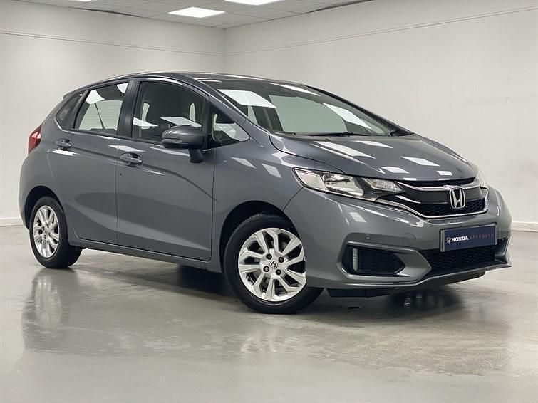 Used Honda Jazz SE 102 HP (75 kW) 2019 Grey Hatchback