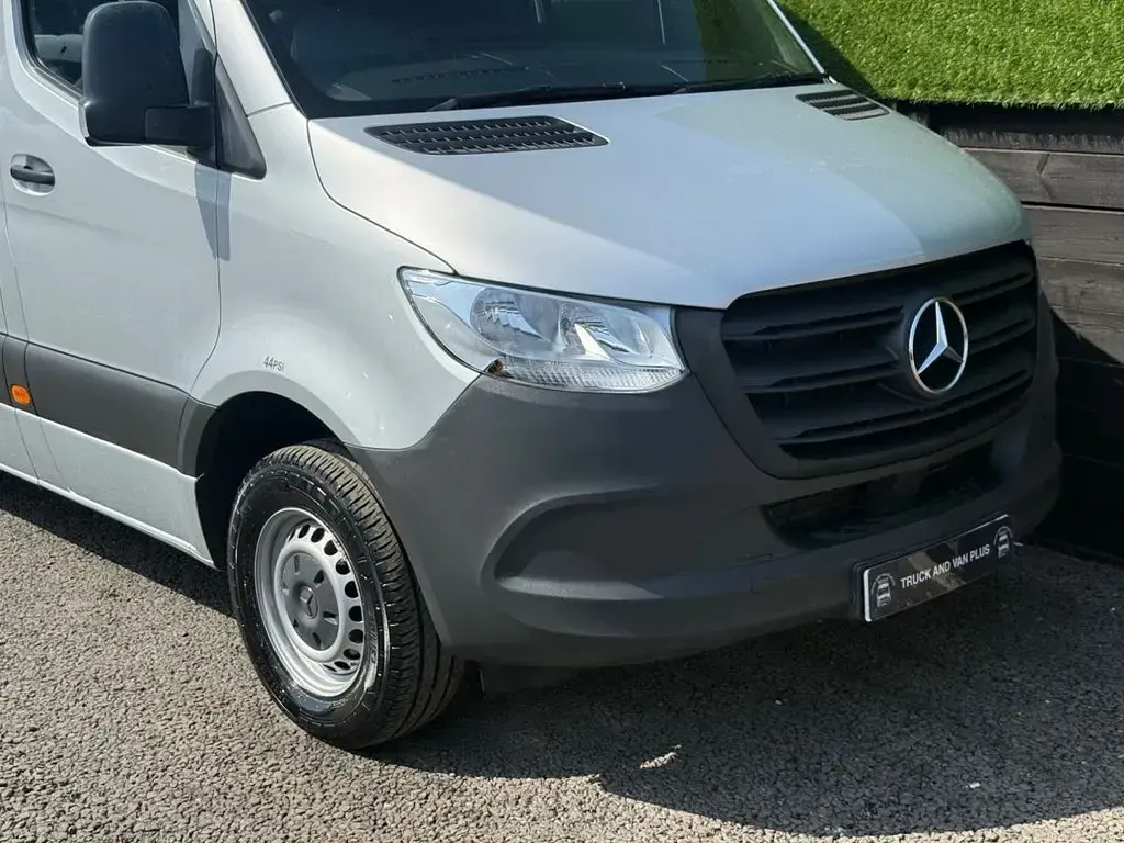 Used Mercedes Sprinter Progressive 2022 Silver Van