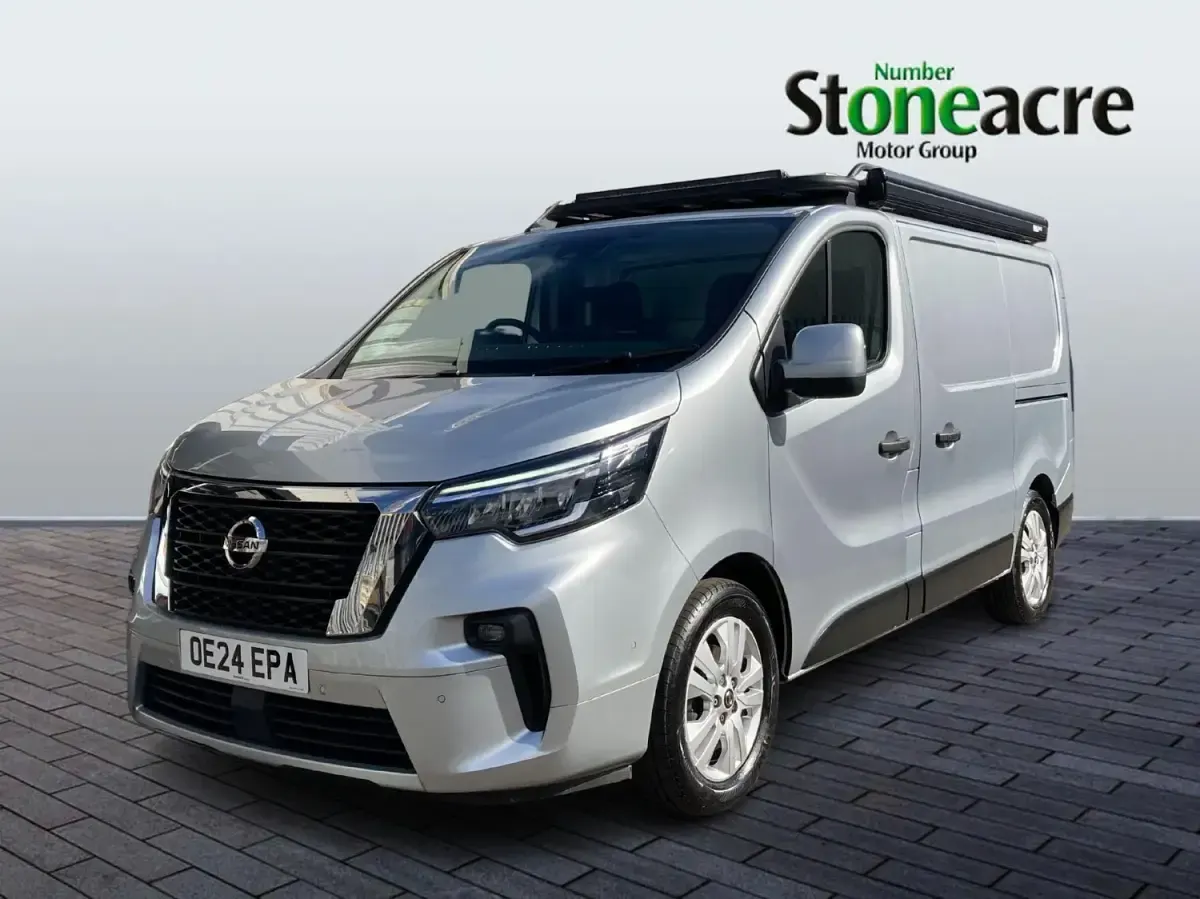 Usado Nissan Primastar Tekna+ 150 HP (110 kW) 2024 Cinzento Monovolume