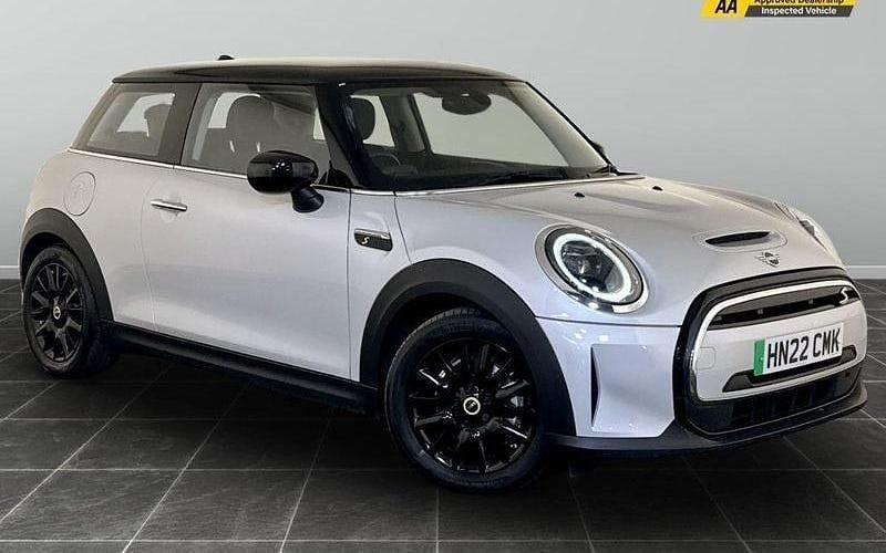 Used 2023 Mini Cooper Level 1 Hatchback | £11,395 (Super price) - Image 1/2