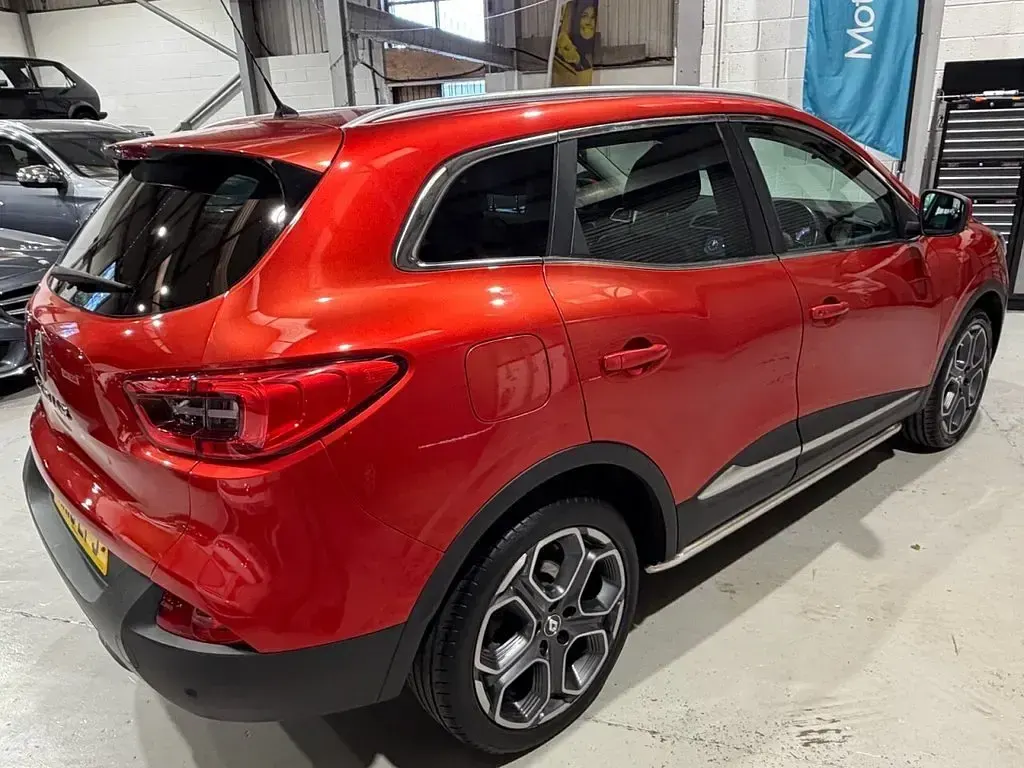 Used Renault Kadjar Dynamique 130 HP (95 kW) 2016 Red SUV