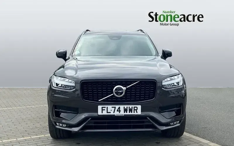 Used Volvo XC90 Plus 250 HP (183 kW) 2025 SUV