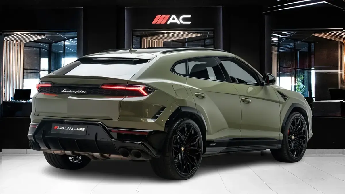Used Lamborghini Urus 800 HP (588 kW) 2026 Green SUV