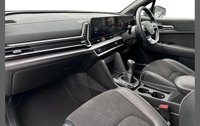 Used Kia Sportage GT-Line 147 HP (108 kW) 2023 White SUV