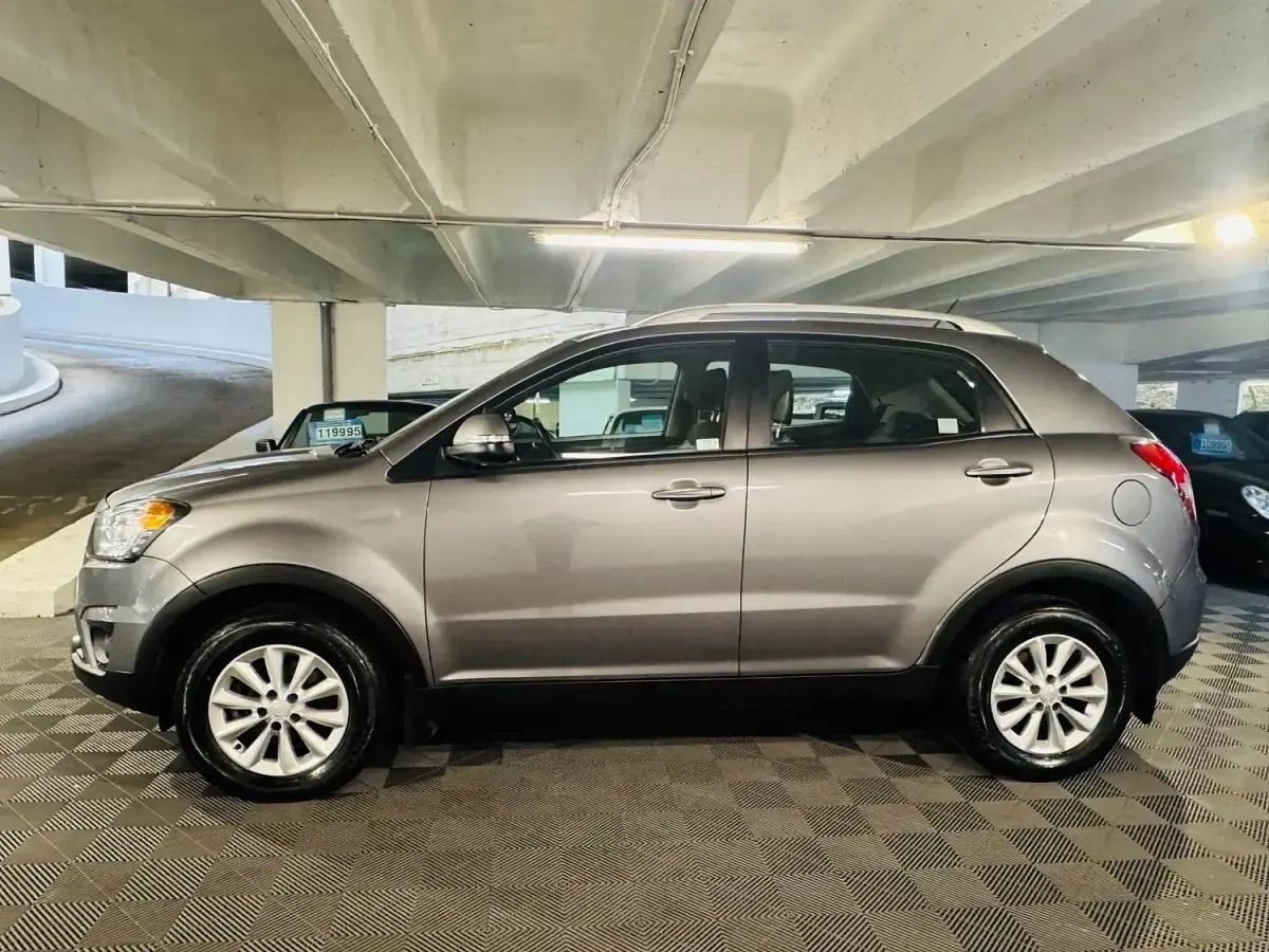 Used SsangYong Korando 2015 Grey Estate