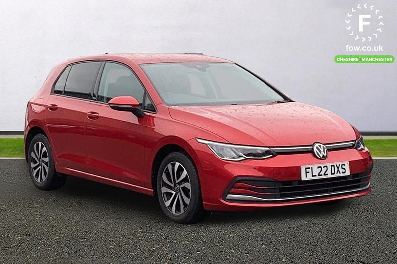 Second-hand VW Golf VIII Active 150 CP (110 kW) 2022 Roșu Hatchback