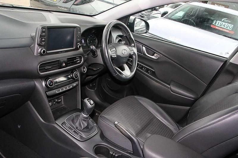 Used Hyundai Kona Premium SE 120 HP (88 kW) 2017 Grey SUV